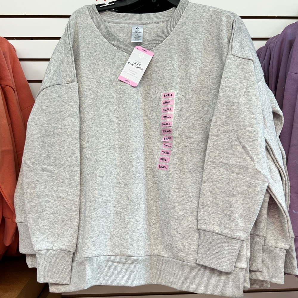Member’s mark cozy v-neck sweatshirt